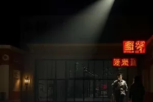 《海岸线的第七码头》封面,清晨渔船与潮汐水位标尺